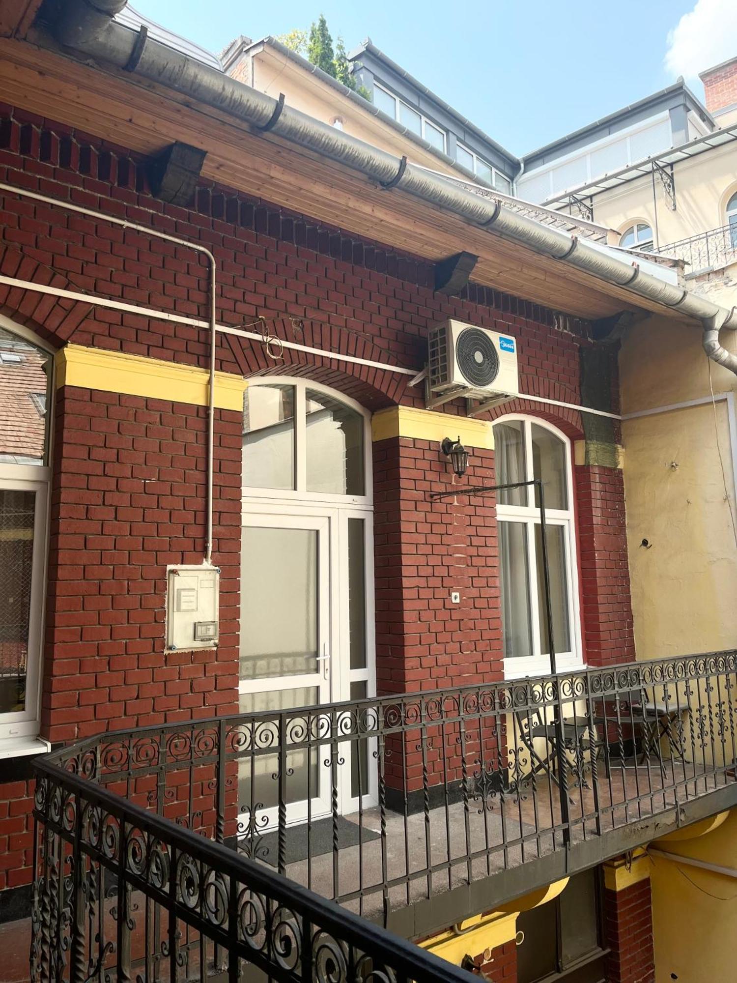 P8Apartment Budapest Exterior photo